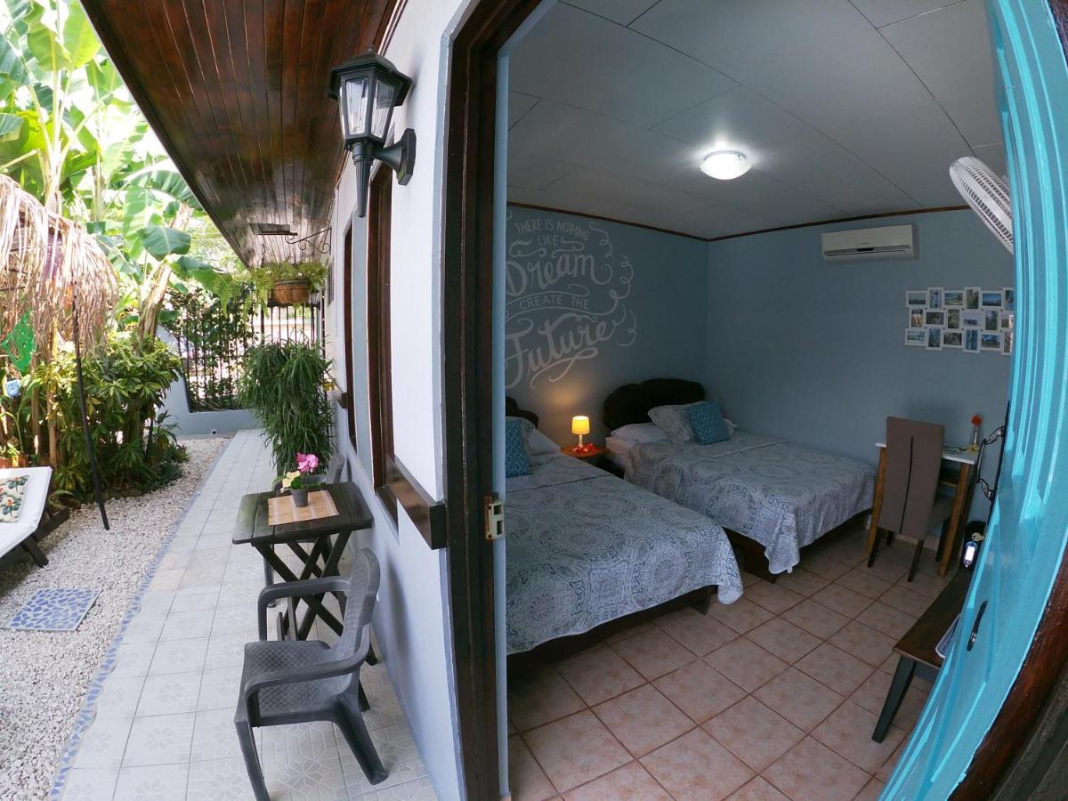 Hotel Perico Azul & Surf Camp 哈科 外观 照片